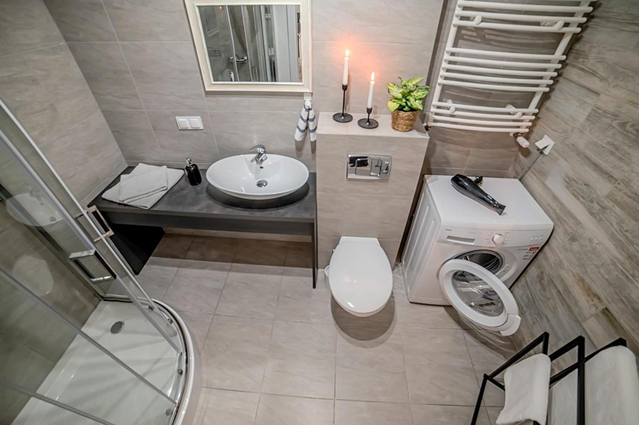 Apartamenty Rejtana Лешно Екстериор снимка